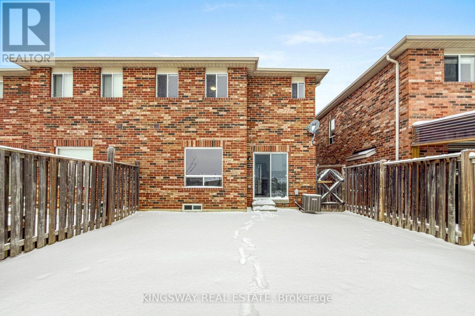 84 Abbotsbury Drive, Brampton, Ontario  L6X 0S2 - Photo 36 - W12792282