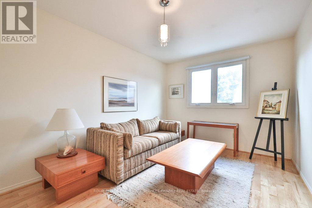 1995 Pitagora Court, Mississauga, Ontario  L5K 2M4 - Photo 23 - W12480972