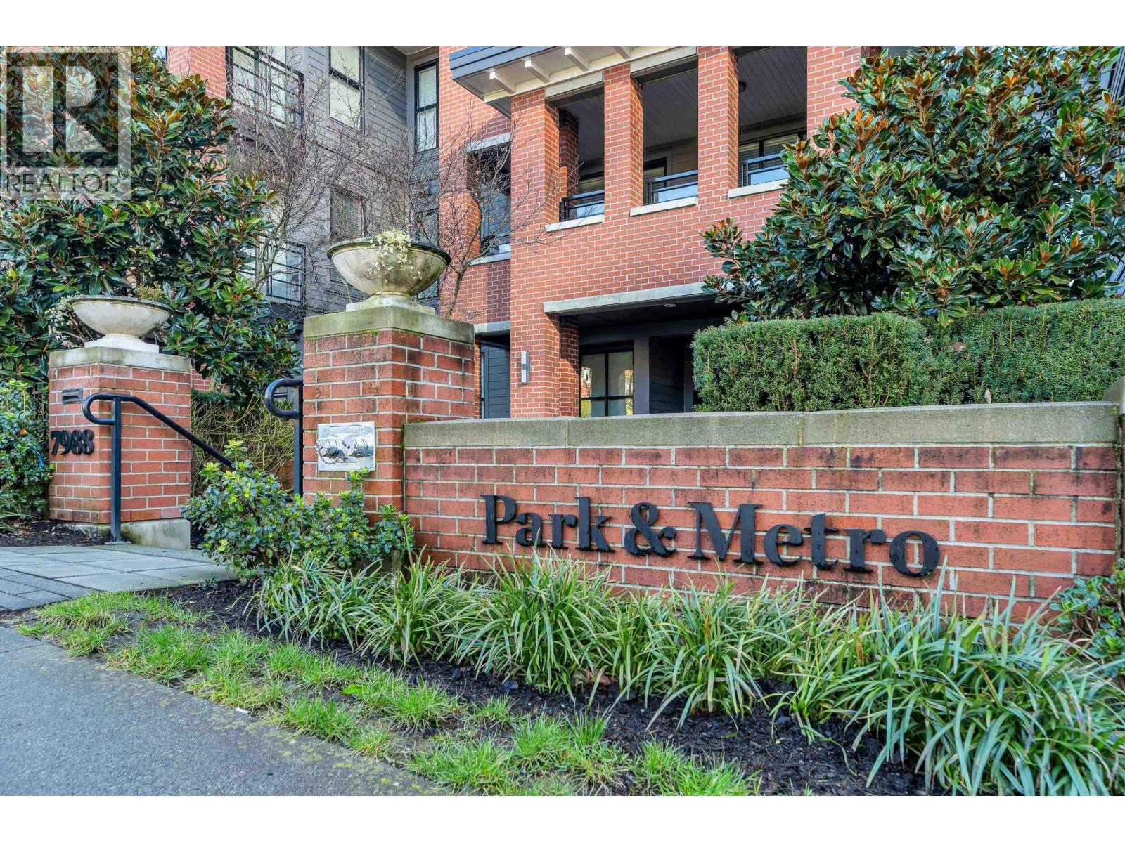 107 7988 Yukon Street, Vancouver, British Columbia  V5X 2Y7 - Photo 2 - R3090255