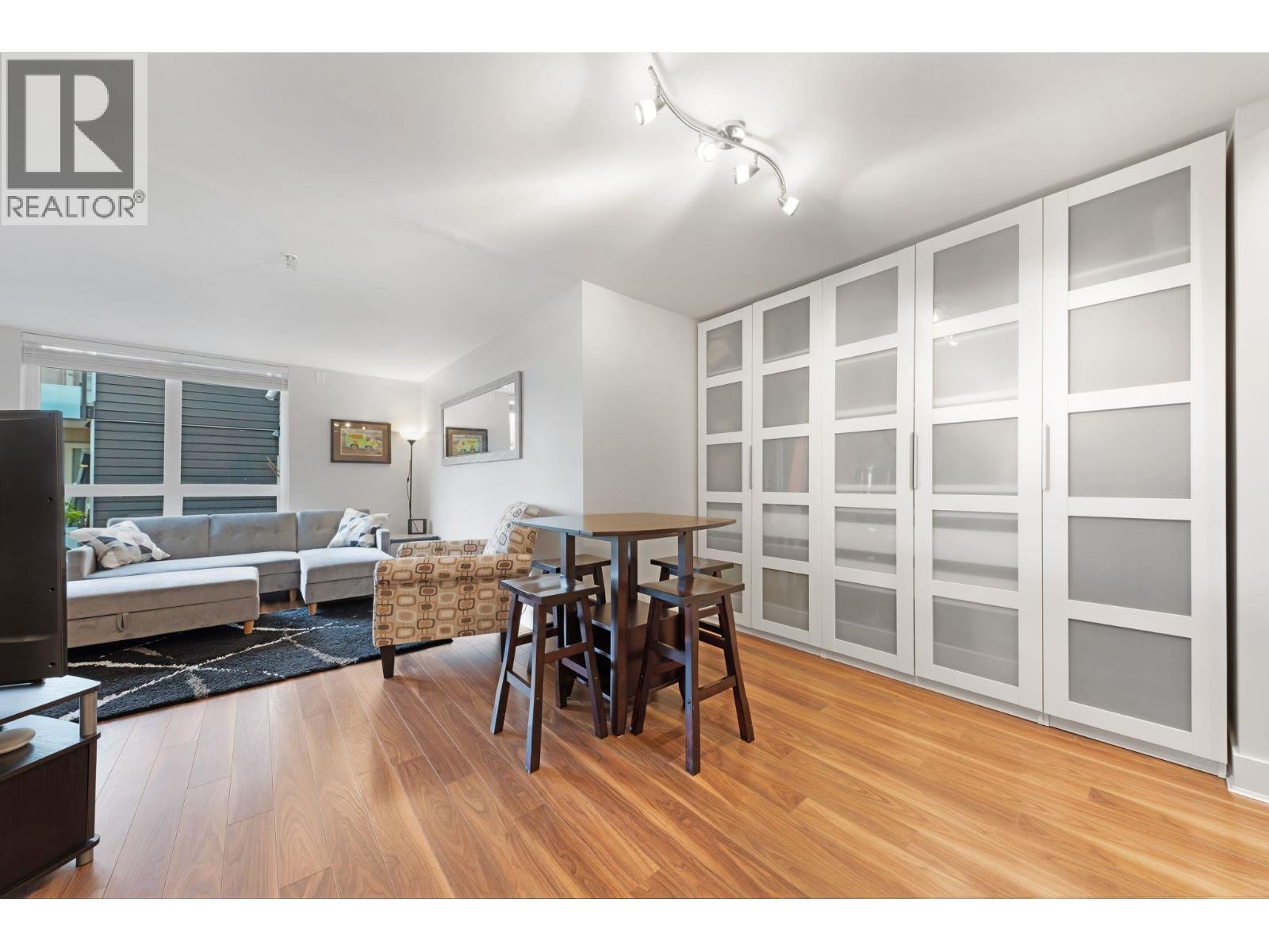 213 85 Eighth Avenue, New Westminster, British Columbia  V3L 0E9 - Photo 13 - R3090344