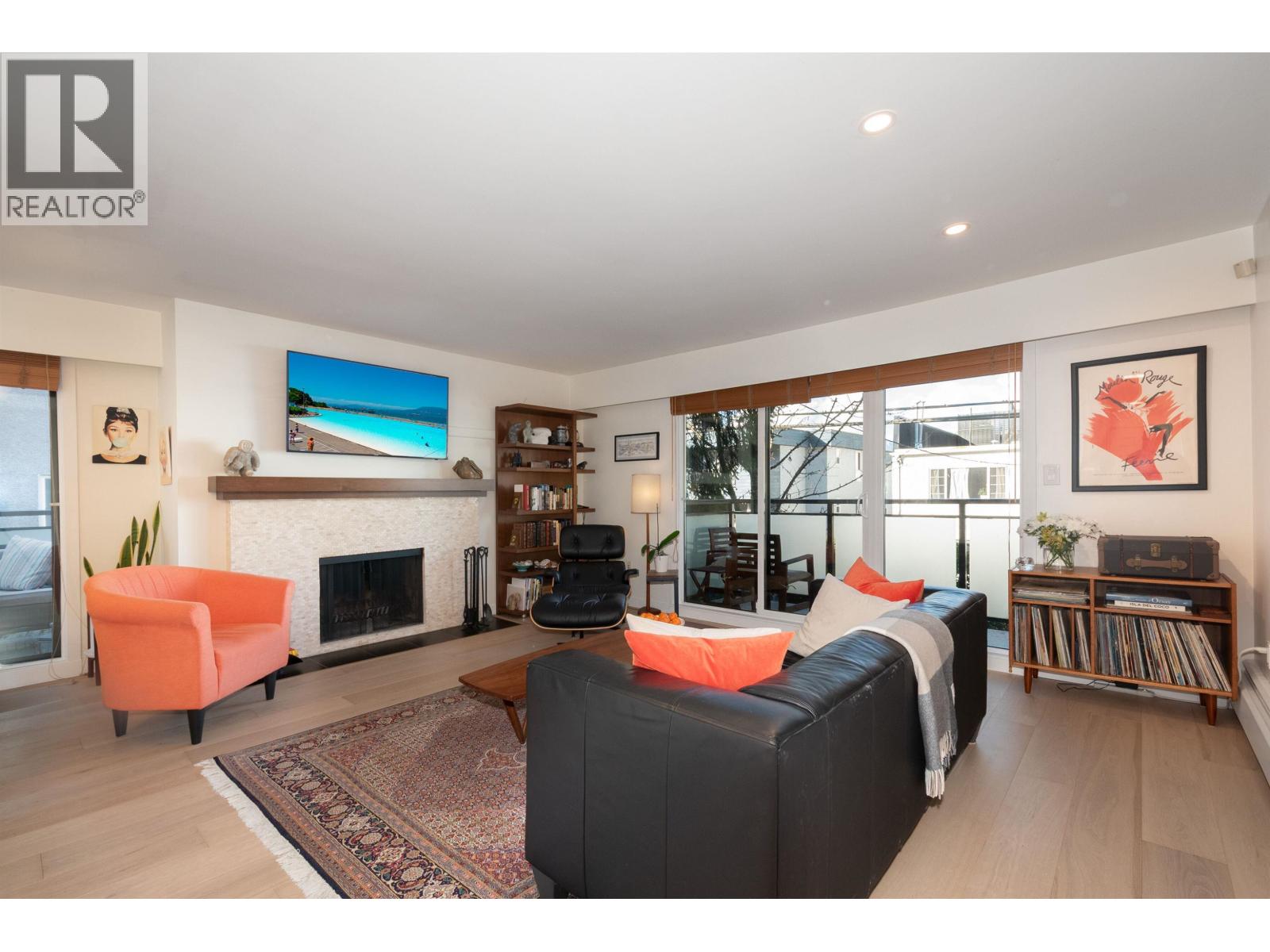 212 2255 York Avenue, Vancouver, British Columbia  V6K 1C5 - Photo 1 - R3090349