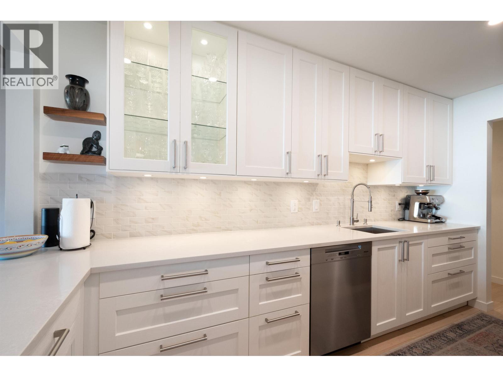 212 2255 York Avenue, Vancouver, British Columbia  V6K 1C5 - Photo 11 - R3090349