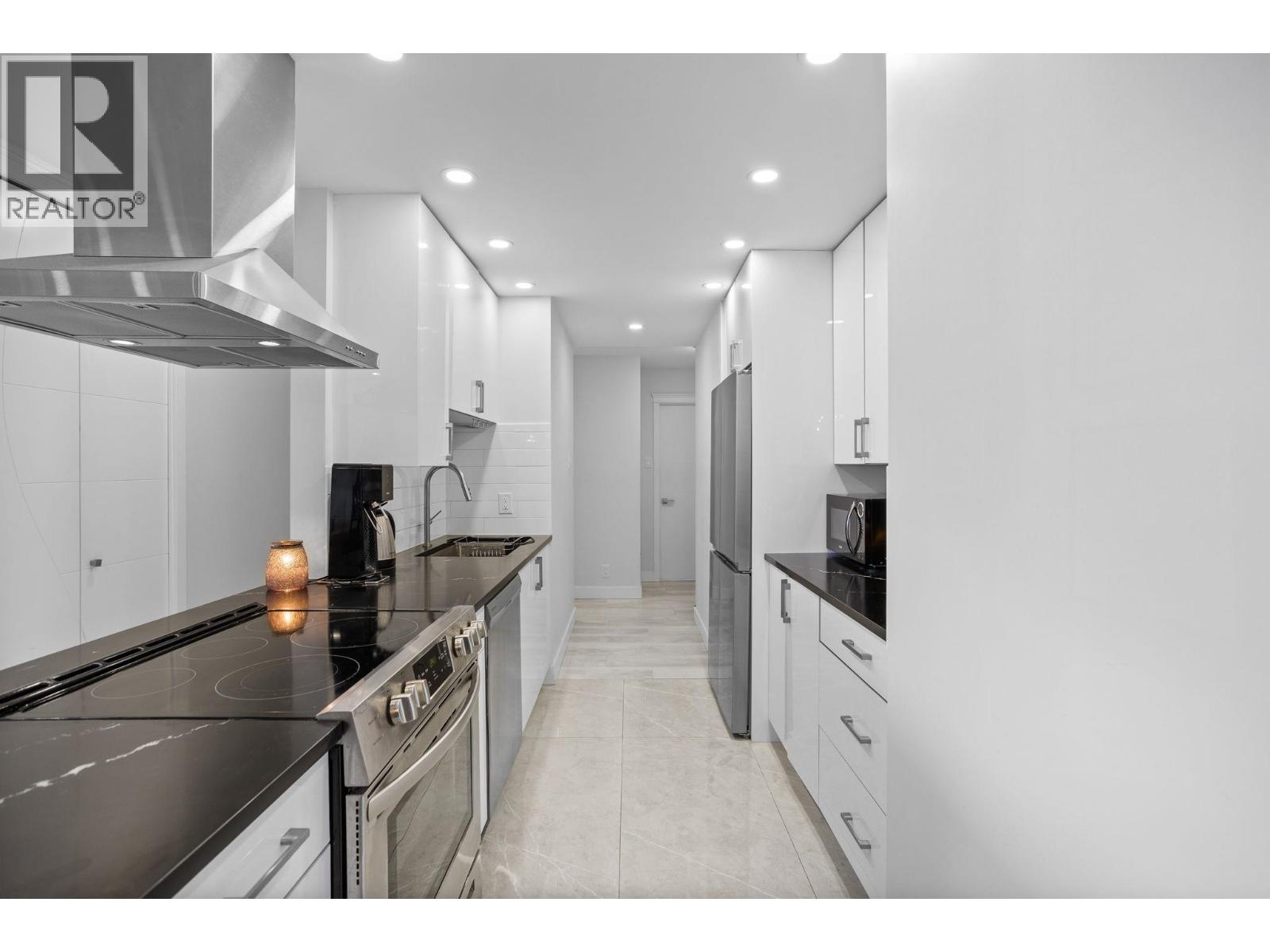 1501 6540 Burlington Avenue, Burnaby, British Columbia  V5H 4G3 - Photo 13 - R3090357