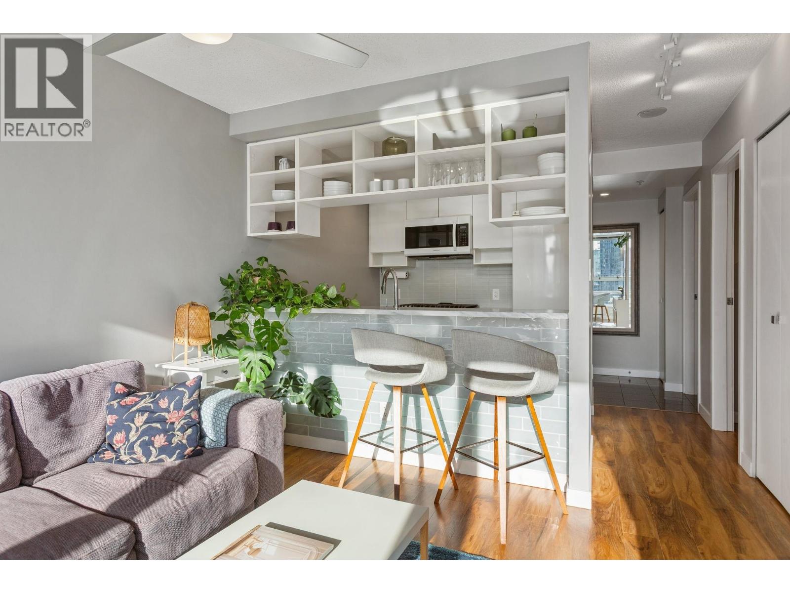 1711 939 Expo Boulevard, Vancouver, British Columbia  V6Z 3G7 - Photo 6 - R3090366