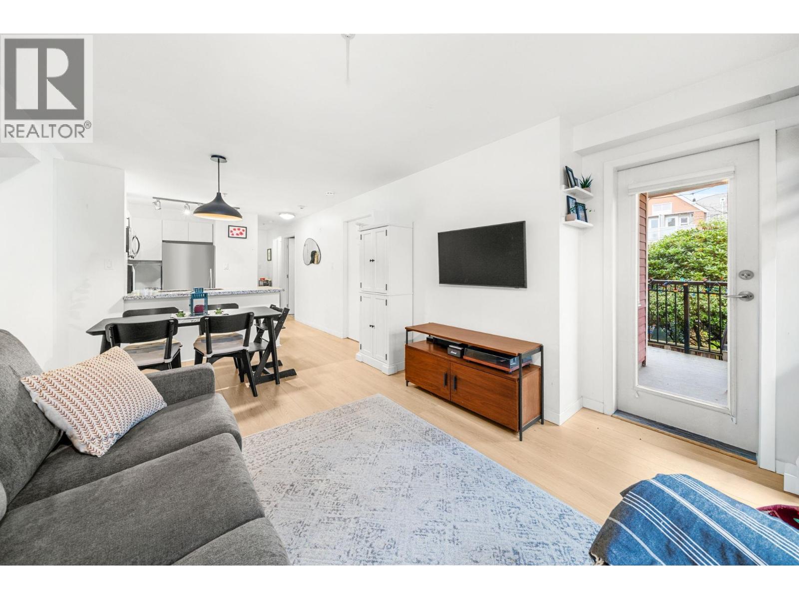 203 930 W 16th Avenue, Vancouver, British Columbia  V5Z 1T2 - Photo 7 - R3090381