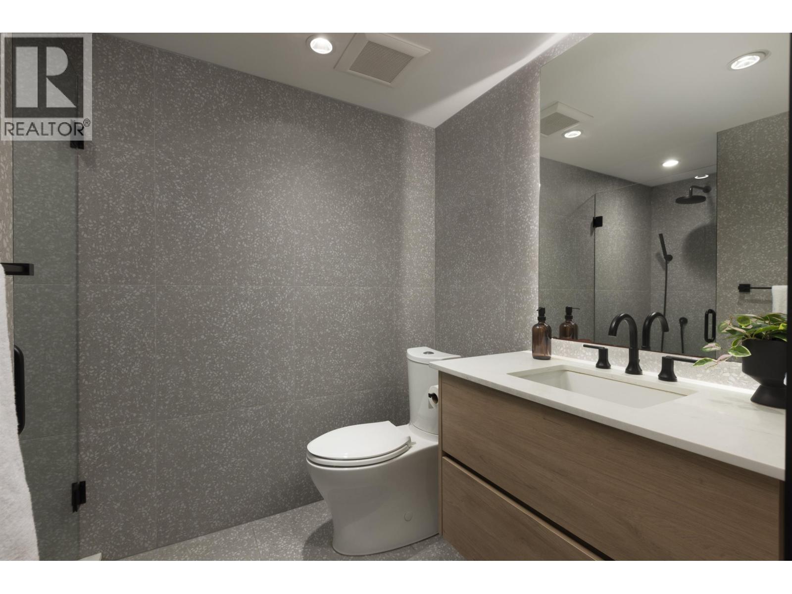 529 E 6th Avenue, Vancouver, British Columbia  V5T 1K9 - Photo 16 - R3090390