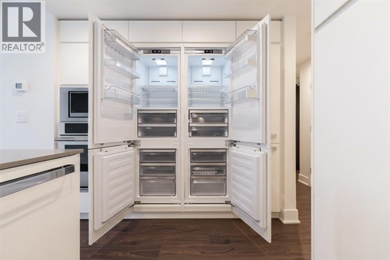 1305 450 Westview Street, Coquitlam, British Columbia  V3K 6C3 - Photo 7 - R3090411