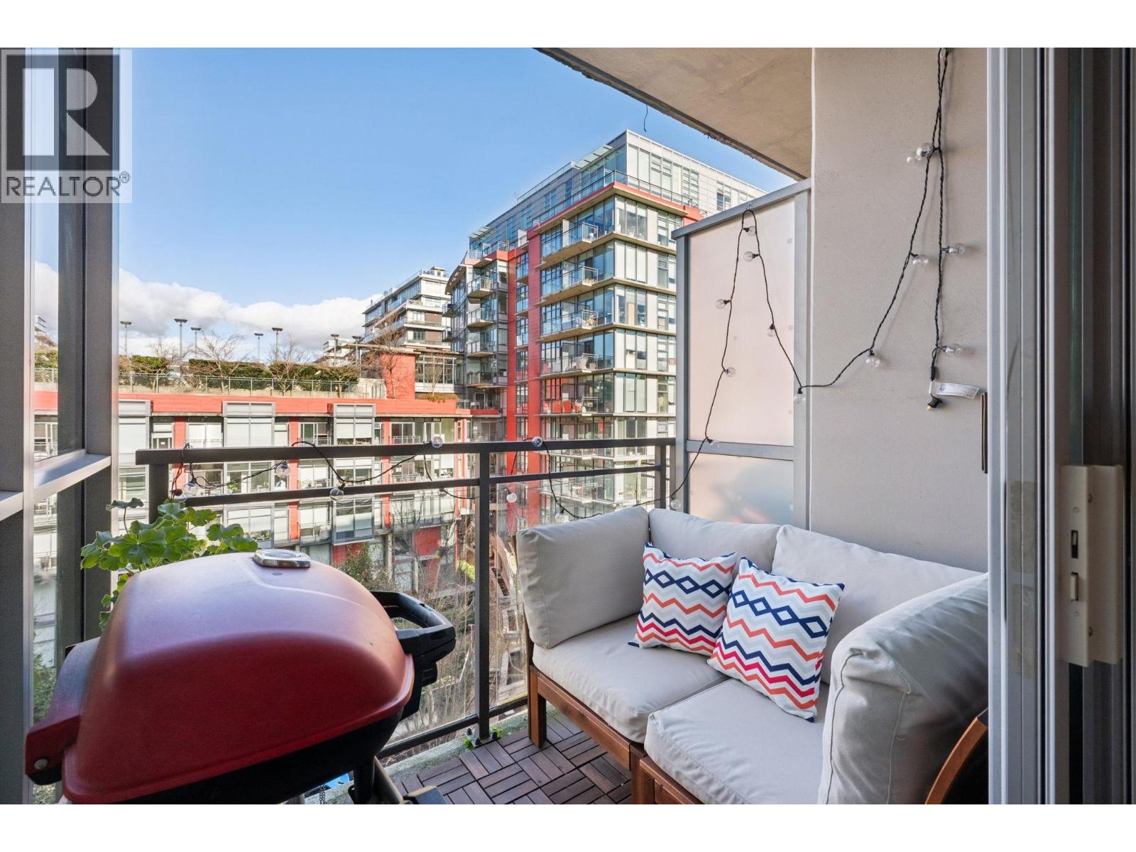 608 63 W 2nd Avenue, Vancouver, British Columbia  V5Y 0G8 - Photo 16 - R3090414