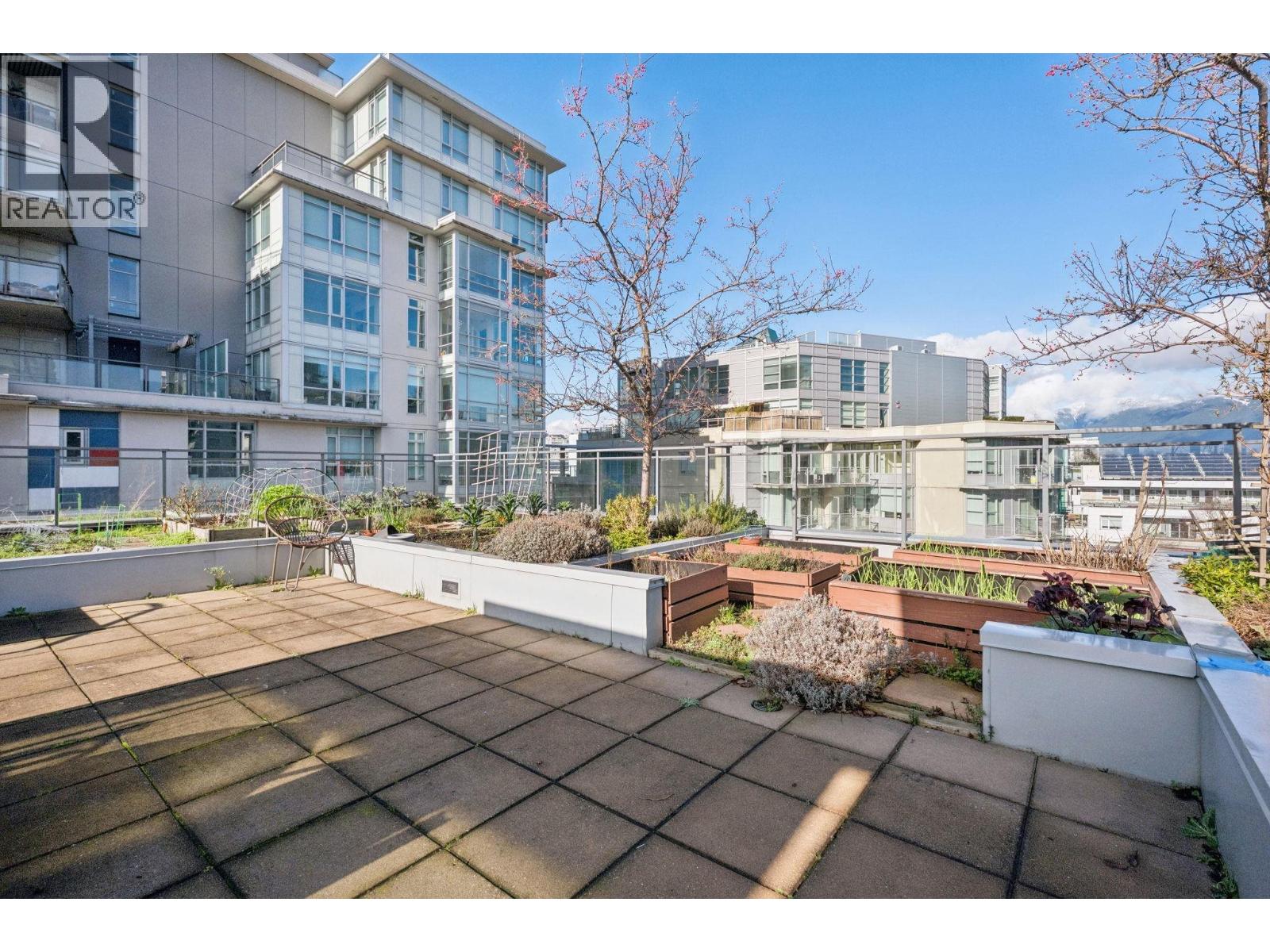 608 63 W 2nd Avenue, Vancouver, British Columbia  V5Y 0G8 - Photo 18 - R3090414