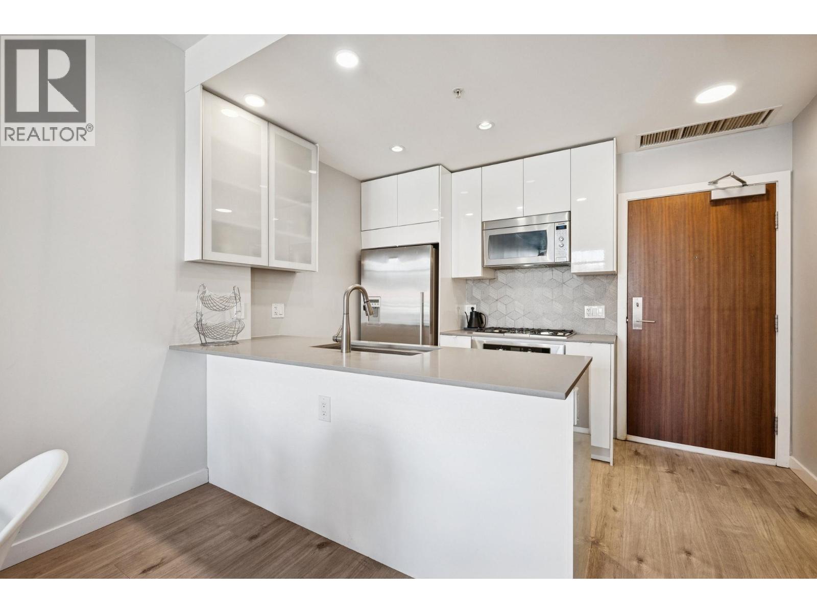 608 63 W 2nd Avenue, Vancouver, British Columbia  V5Y 0G8 - Photo 7 - R3090414