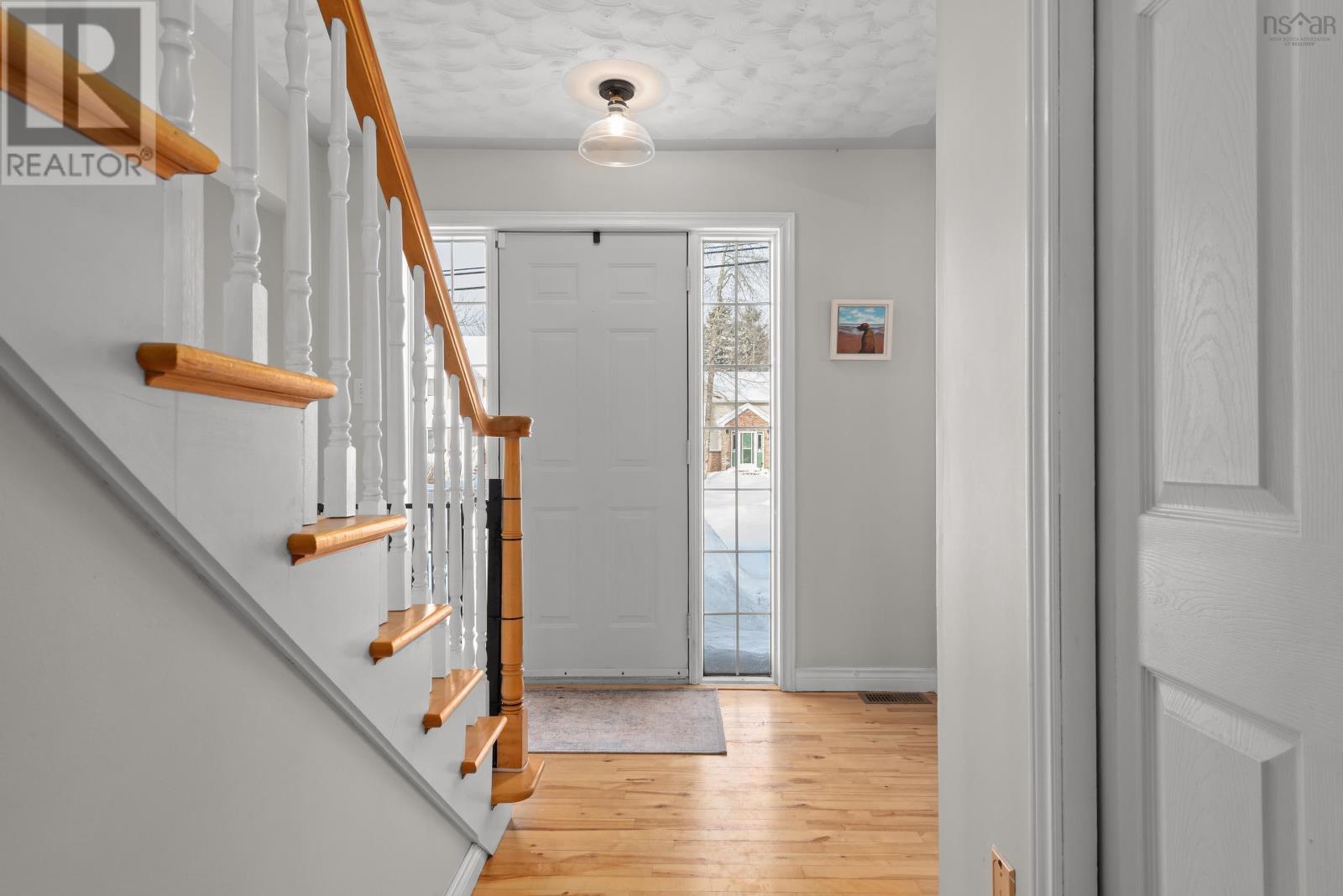 83 Rossing Drive, Middle Sackville, Nova Scotia  B4E 3E6 - Photo 3 - 202602878