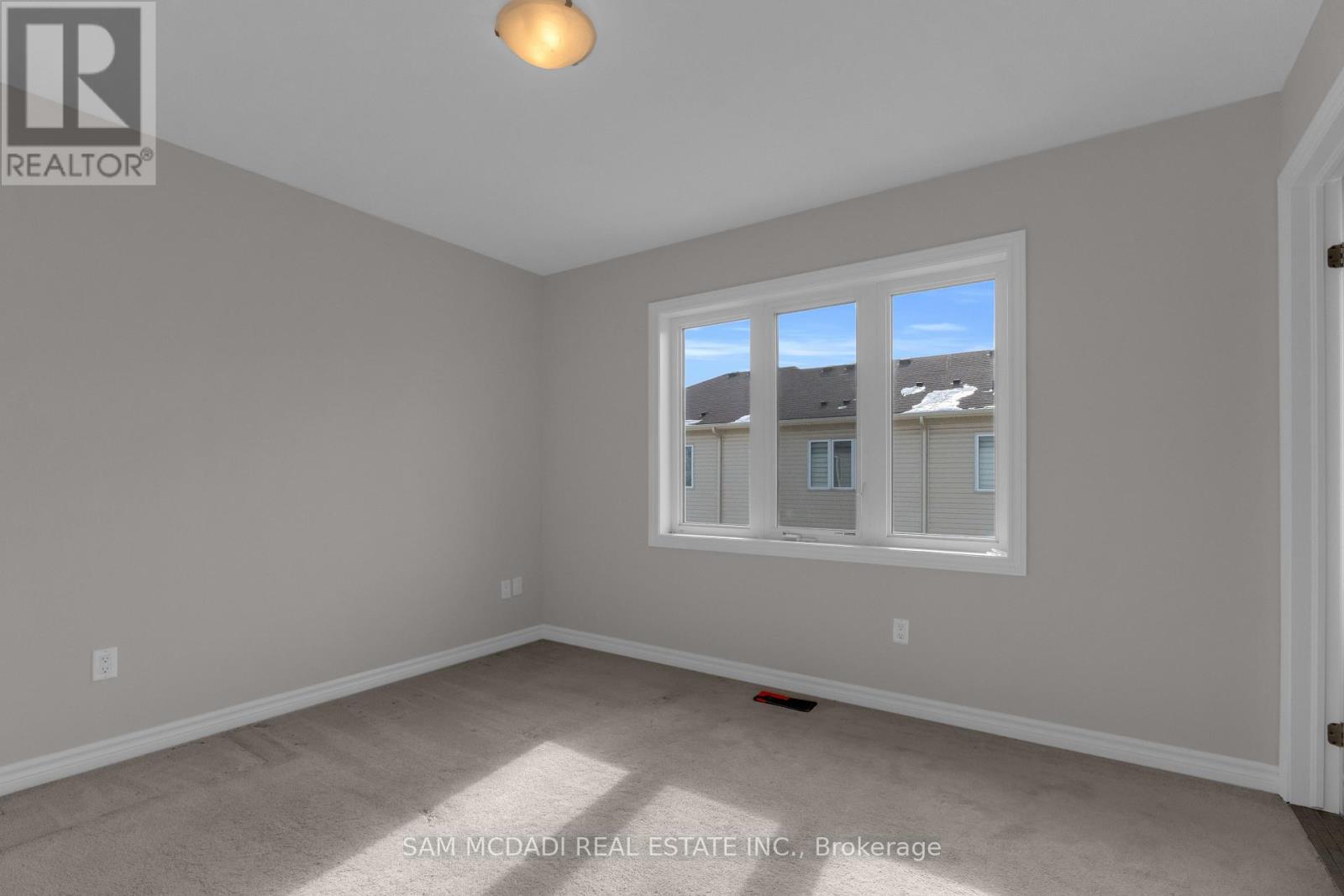 6 Mayland Trail, Hamilton, Ontario  L8J 0G4 - Photo 15 - X12778738