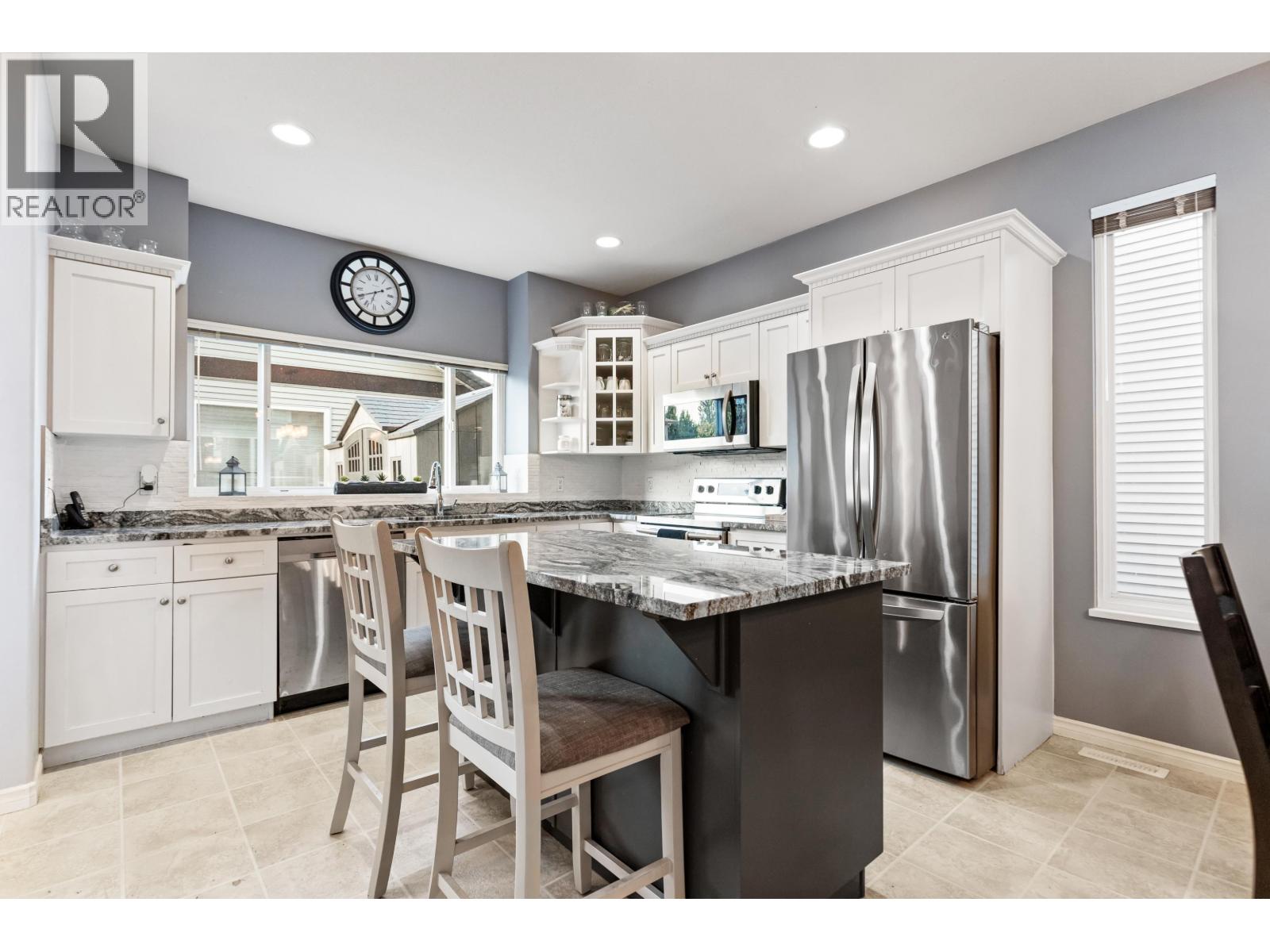 24107 102 Avenue, Maple Ridge, British Columbia  V2W 2A2 - Photo 12 - R3090346