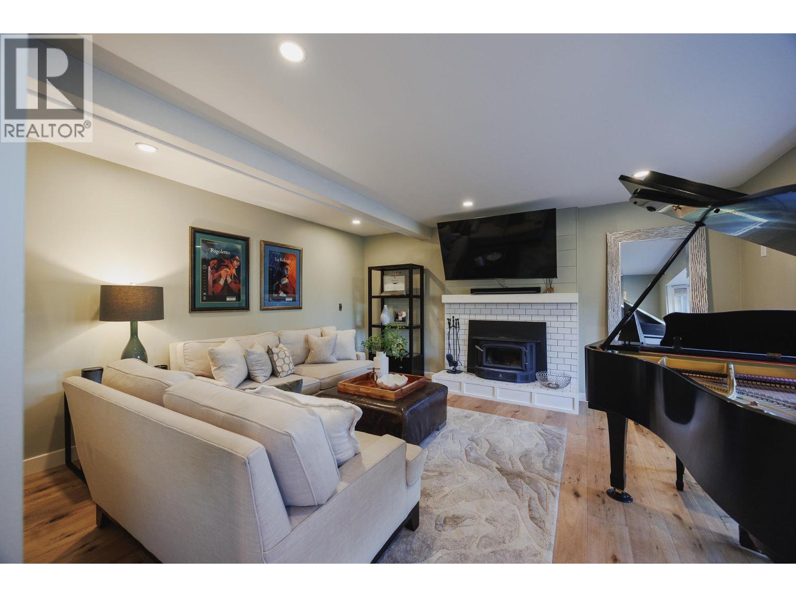 12523 Blackstock Street, Maple Ridge, British Columbia  V2X 5N7 - Photo 15 - R3090409