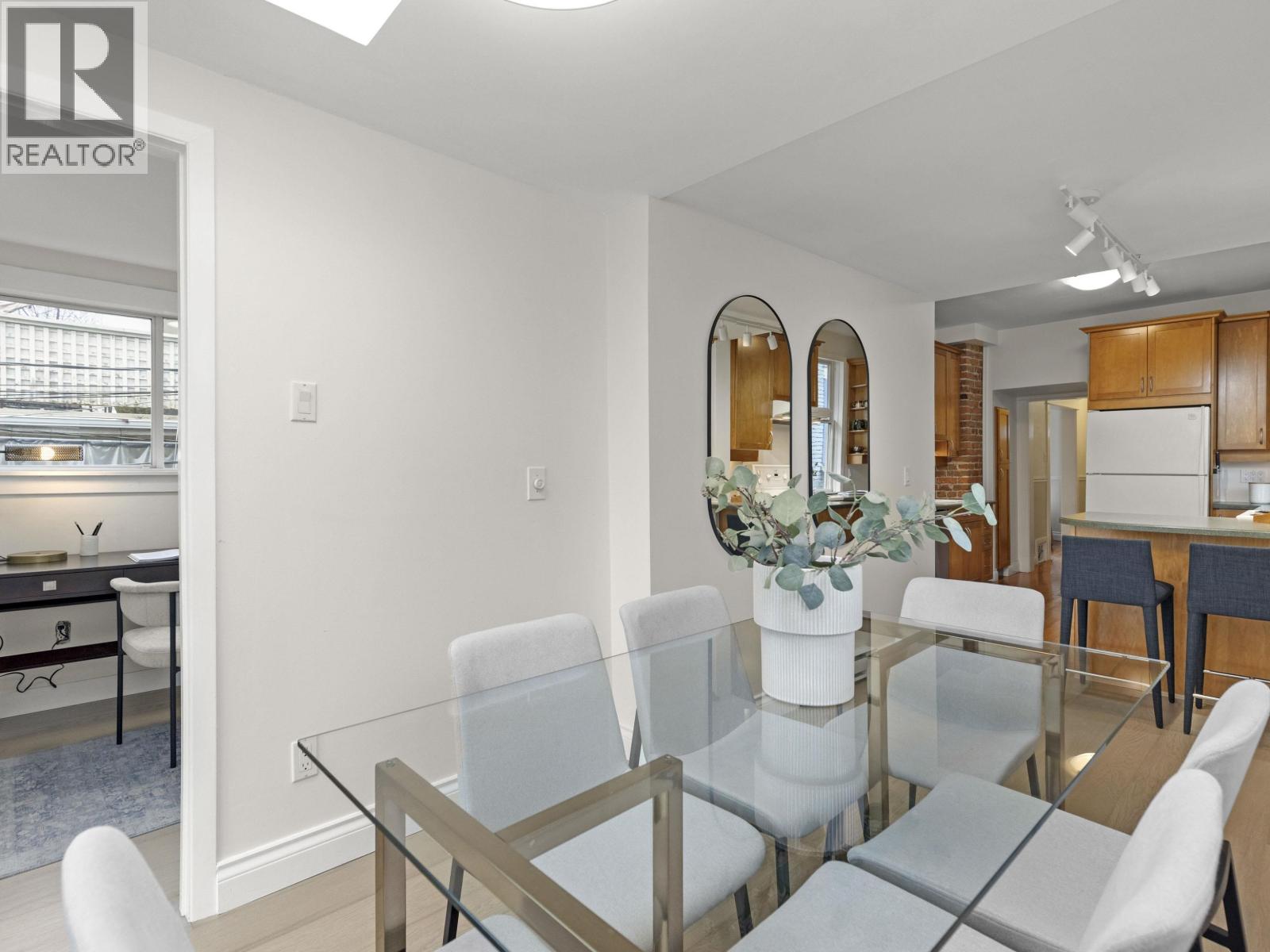 829 E 14th Avenue, Vancouver, British Columbia  V5T 2N5 - Photo 11 - R3090427