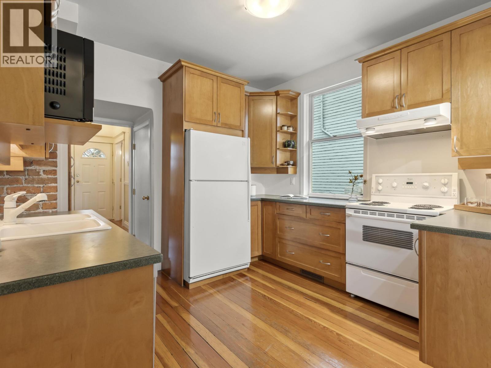 829 E 14th Avenue, Vancouver, British Columbia  V5T 2N5 - Photo 7 - R3090427