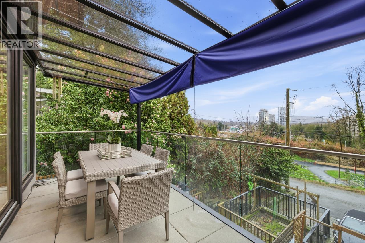 1269 Cloverley Street, North Vancouver, British Columbia  V7L 1N7 - Photo 10 - R3090441