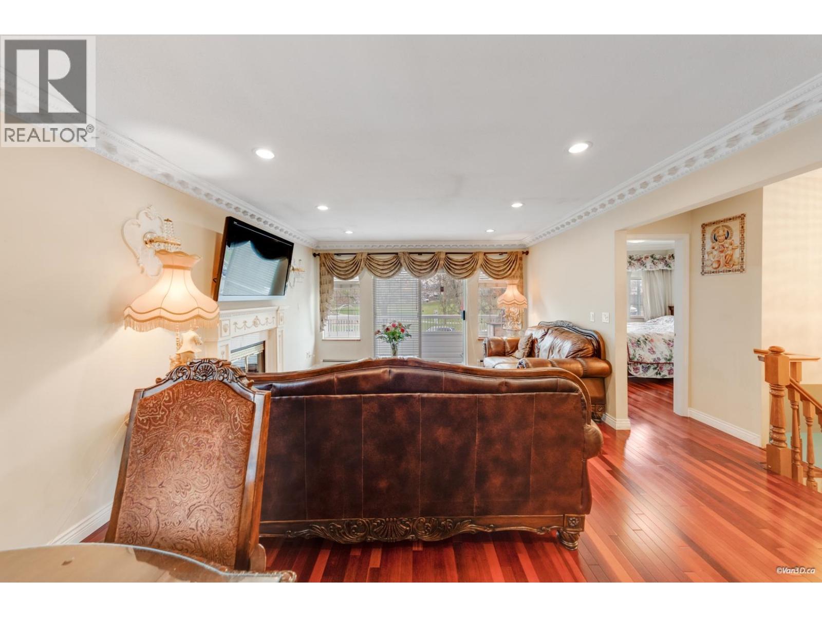 3450 Monmouth Avenue, Vancouver, British Columbia  V5R 5R9 - Photo 11 - R3090452