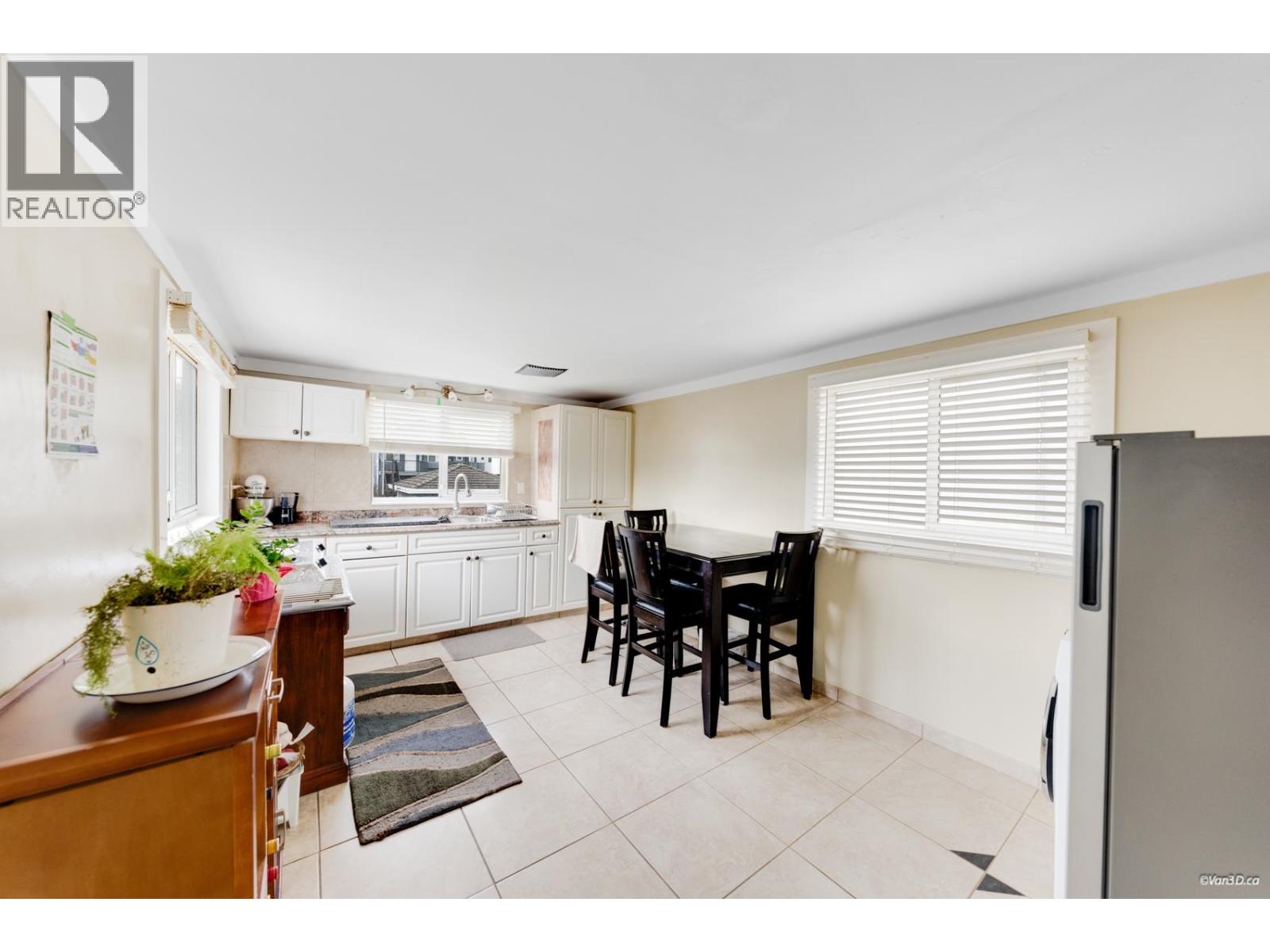 3450 Monmouth Avenue, Vancouver, British Columbia  V5R 5R9 - Photo 16 - R3090452