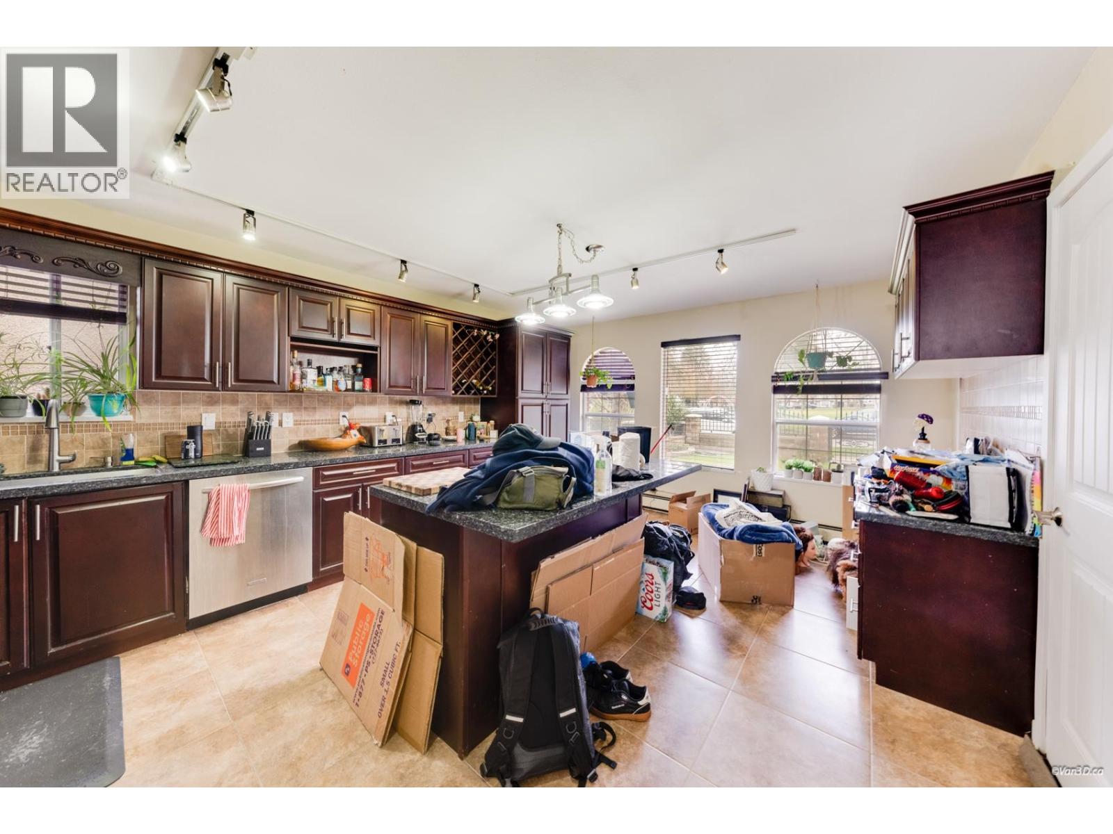 3450 Monmouth Avenue, Vancouver, British Columbia  V5R 5R9 - Photo 25 - R3090452