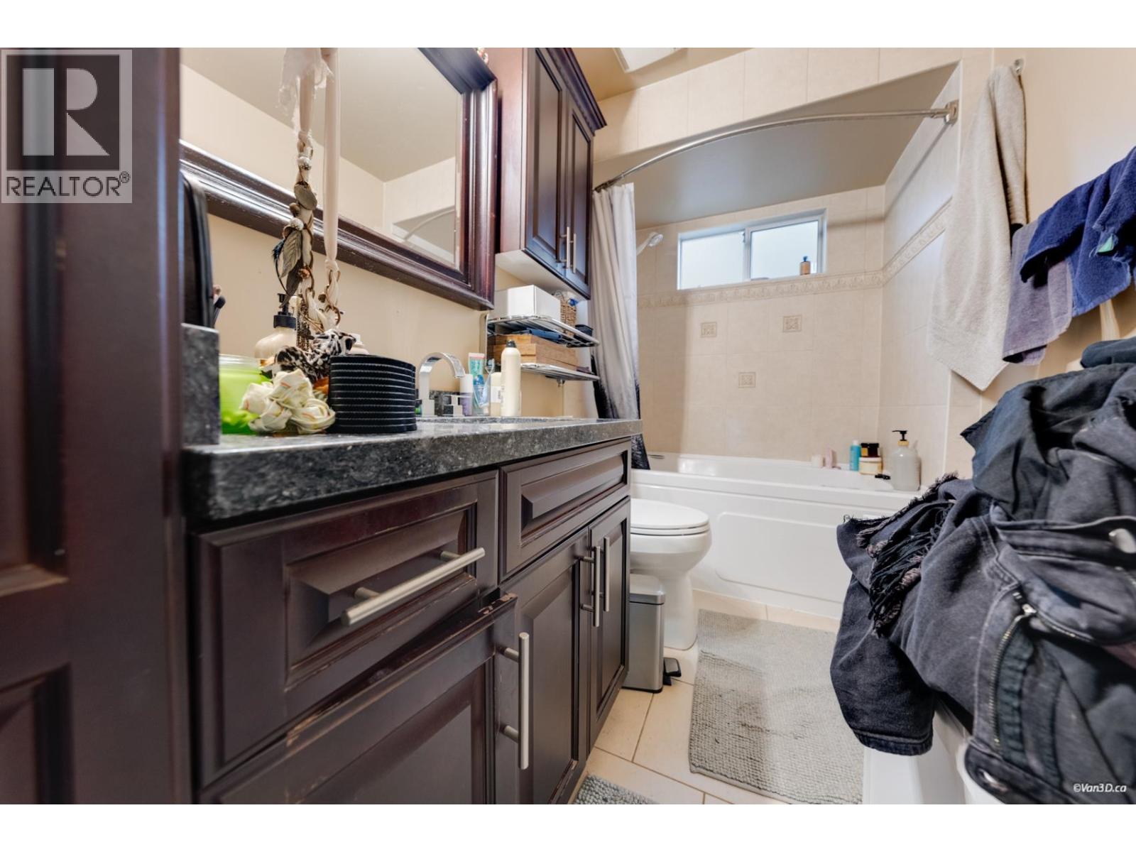 3450 Monmouth Avenue, Vancouver, British Columbia  V5R 5R9 - Photo 31 - R3090452