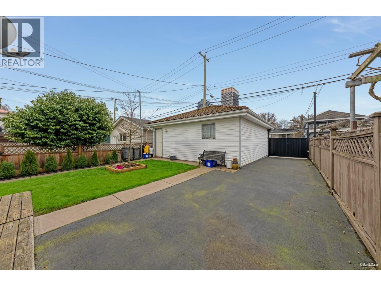 3450 Monmouth Avenue, Vancouver, British Columbia  V5R 5R9 - Photo 37 - R3090452