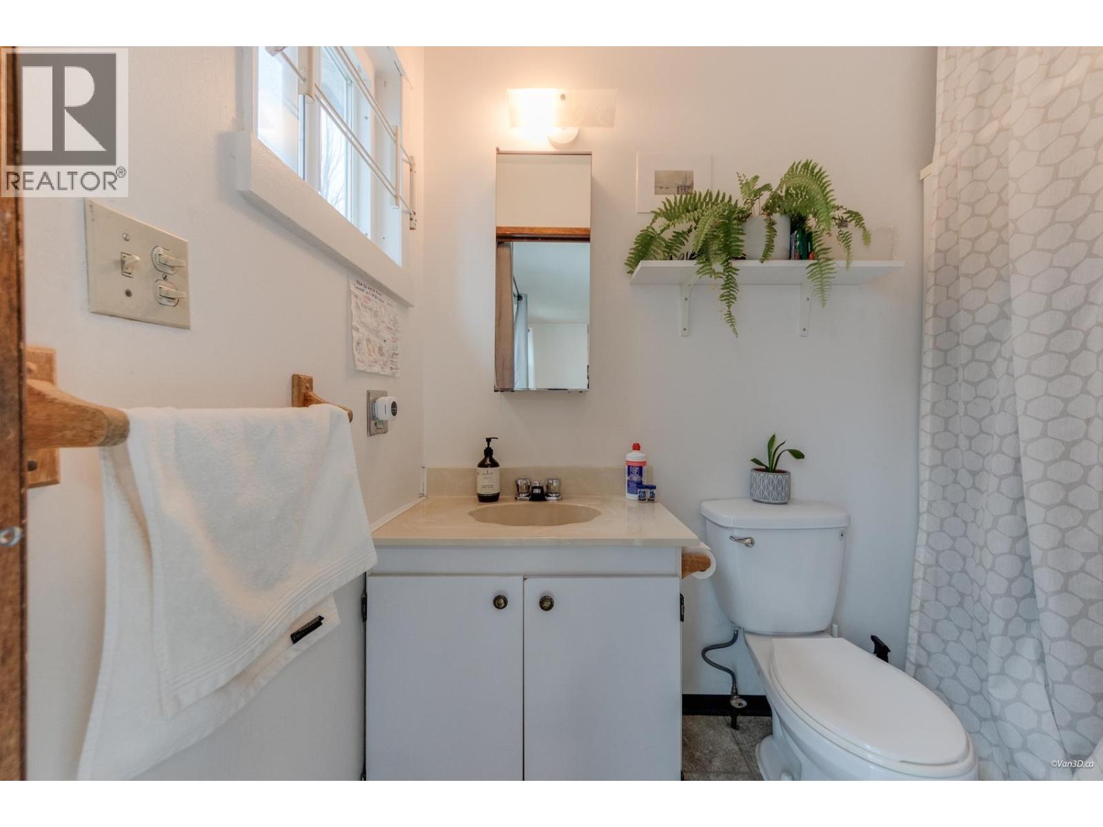 304 E King Edward Avenue, Vancouver, British Columbia  V5V 2C5 - Photo 28 - R3090458