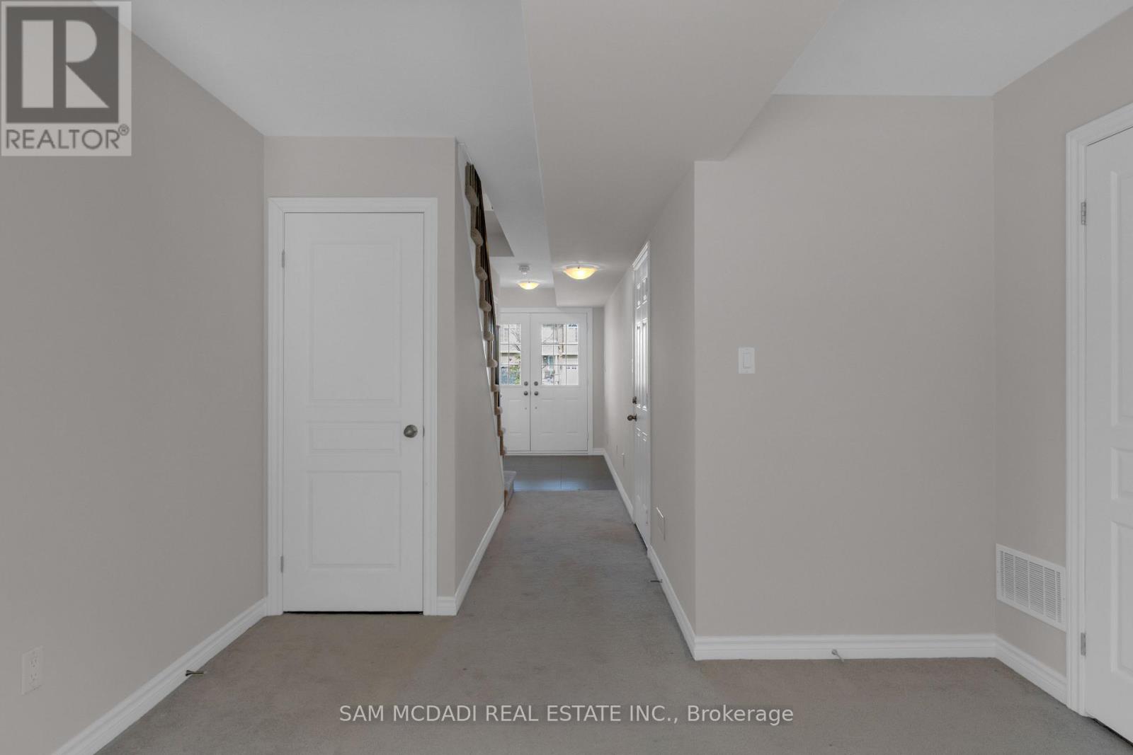 6 Mayland Trail, Hamilton, Ontario  L8J 0G4 - Photo 5 - X12778738