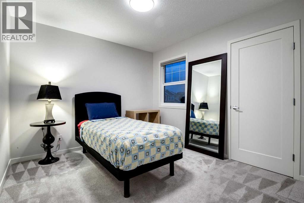 19 West Grove Place Sw, Calgary, Alberta  T3H 1Z4 - Photo 31 - A2246398