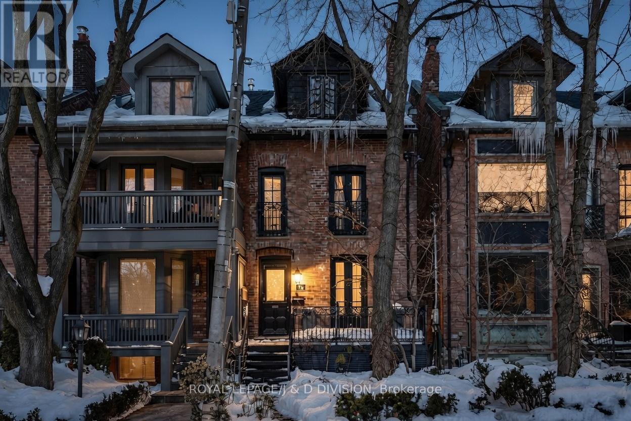 36 Gibson Avenue, Toronto, Ontario  M5R 1T5 - Photo 2 - C12794600