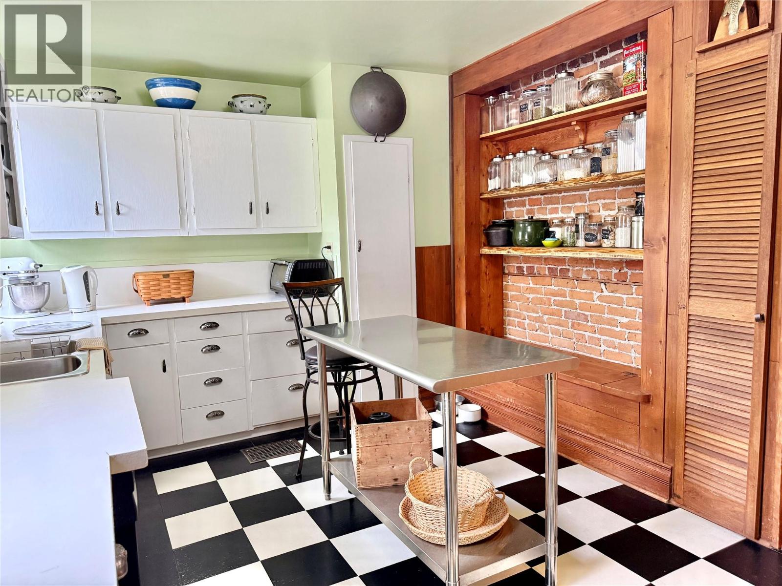 267 Long Lake Avenue, Greenwood, British Columbia  V0H 1J0 - Photo 18 - 10375708