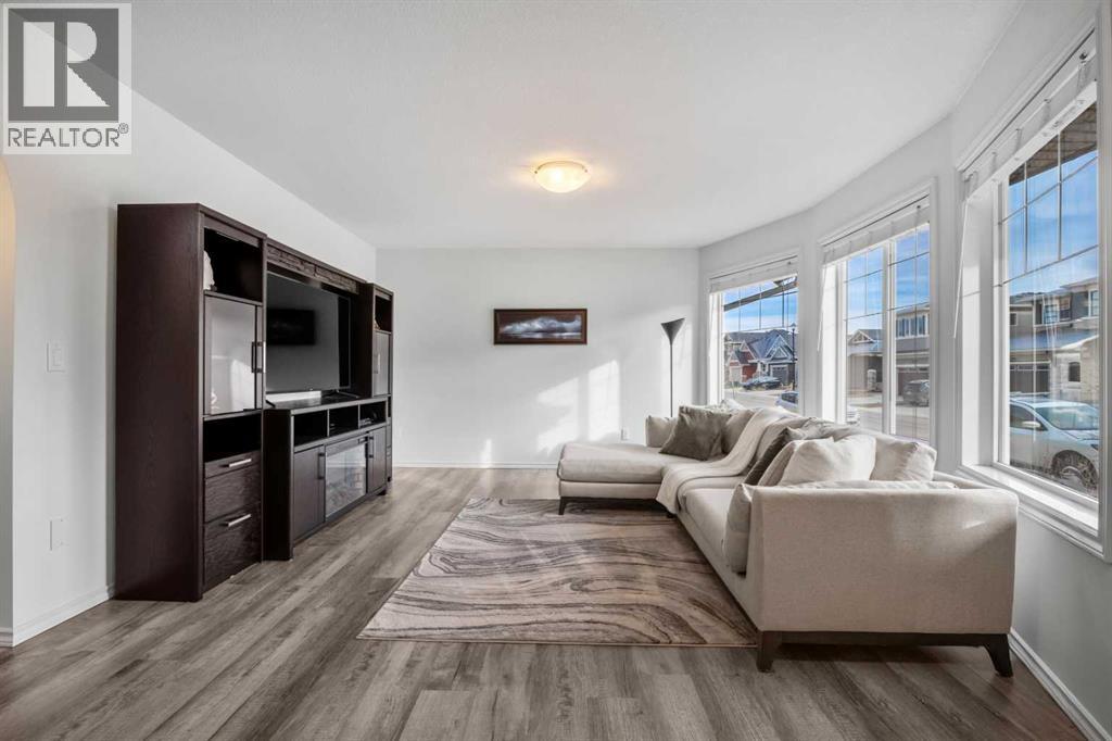 1671 Baywater Street Sw, Airdrie, Alberta  T4B 0A7 - Photo 4 - A2286597