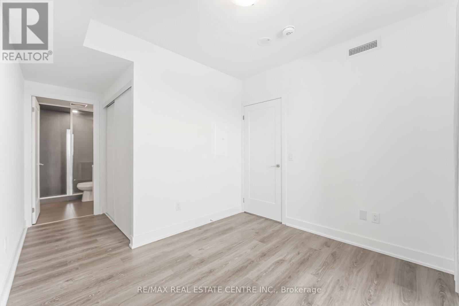 1116 - 2545 Simcoe Street N, Oshawa, Ontario  L1L 0W3 - Photo 13 - E12794554