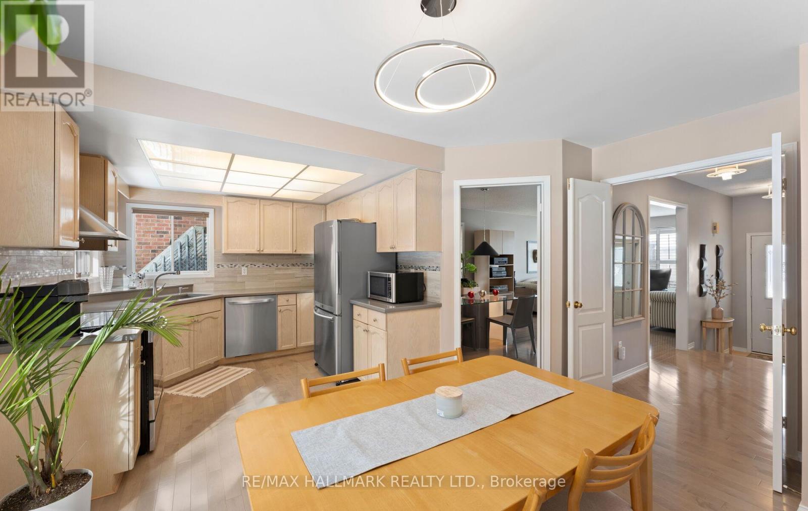 2004 Blairwood Court, Pickering, Ontario  L1X 2S3 - Photo 17 - E12794578