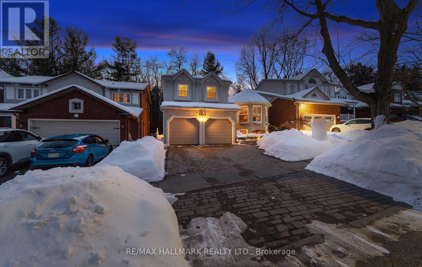 2004 Blairwood Court, Pickering, Ontario  L1X 2S3 - Photo 3 - E12794578