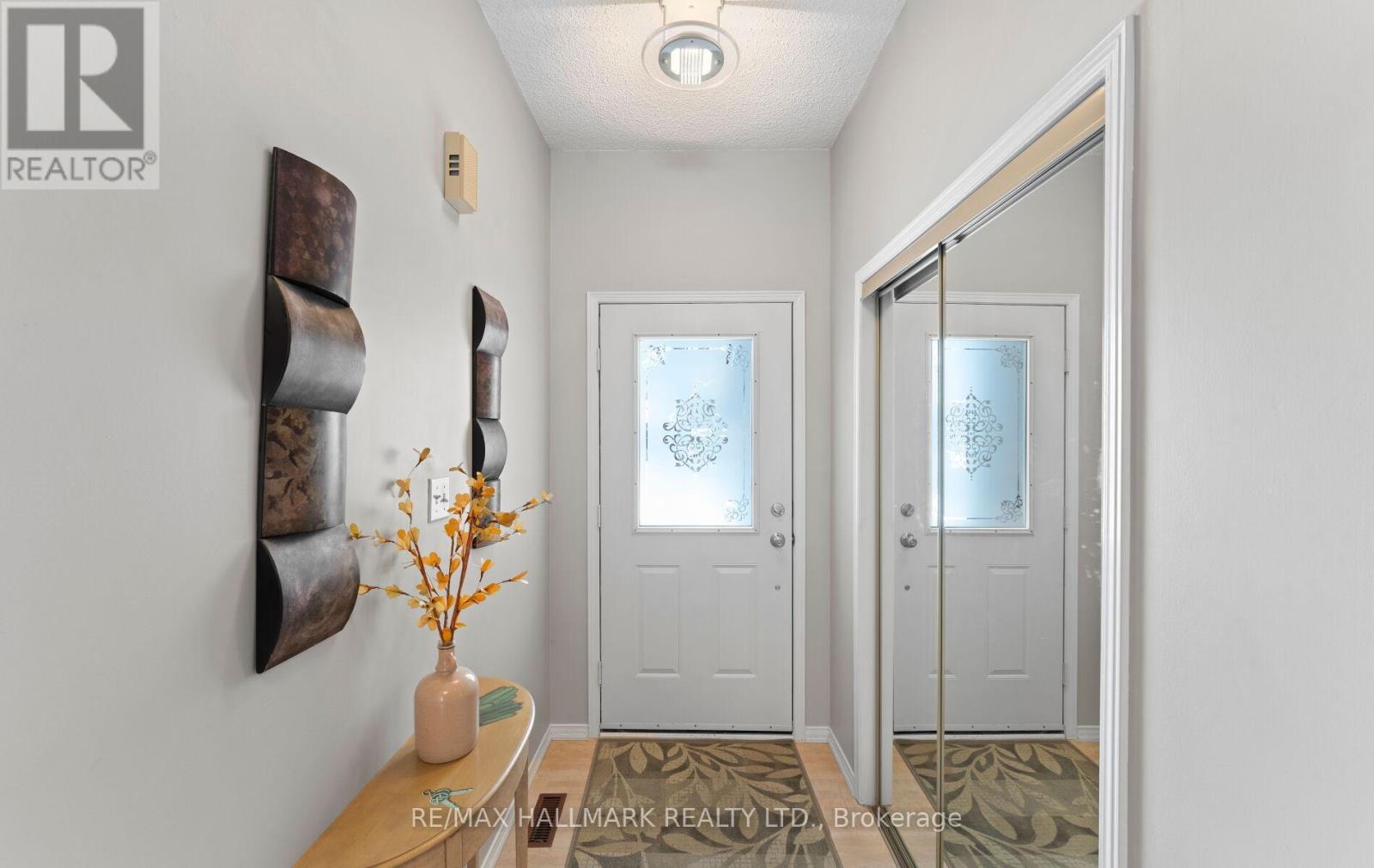 2004 Blairwood Court, Pickering, Ontario  L1X 2S3 - Photo 6 - E12794578