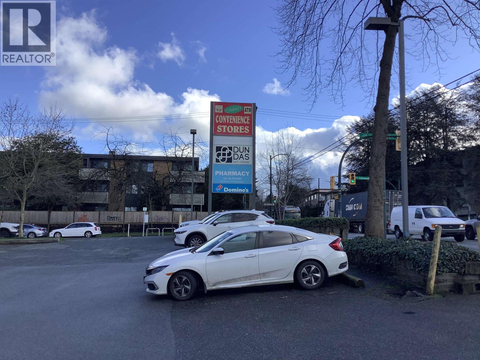 301 16 Lakewood Drive, Vancouver, British Columbia  V5L 4L1 - Photo 2 - R3089298