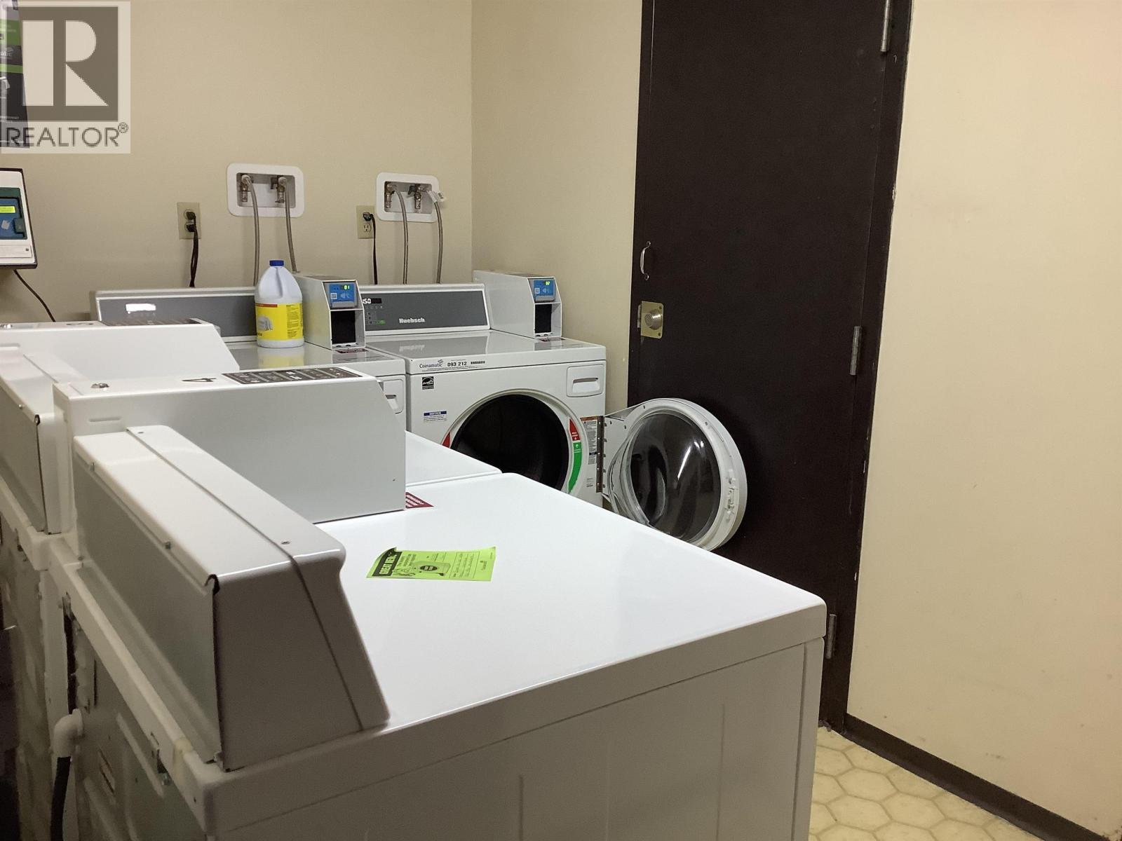 301 16 Lakewood Drive, Vancouver, British Columbia  V5L 4L1 - Photo 13 - R3089298