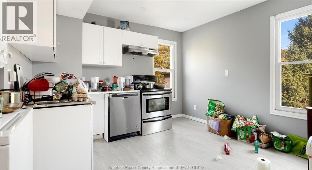 3092 Sandwich Unit# Upper, Windsor, Ontario N9C 1A4 - Photo 3 - 26003359