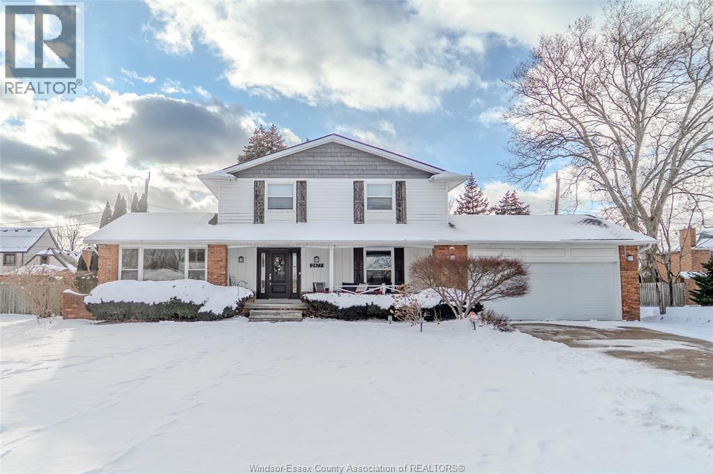 2477 Mark Avenue, Windsor, Ontario  N9E 2W2 - Photo 1 - 26003321