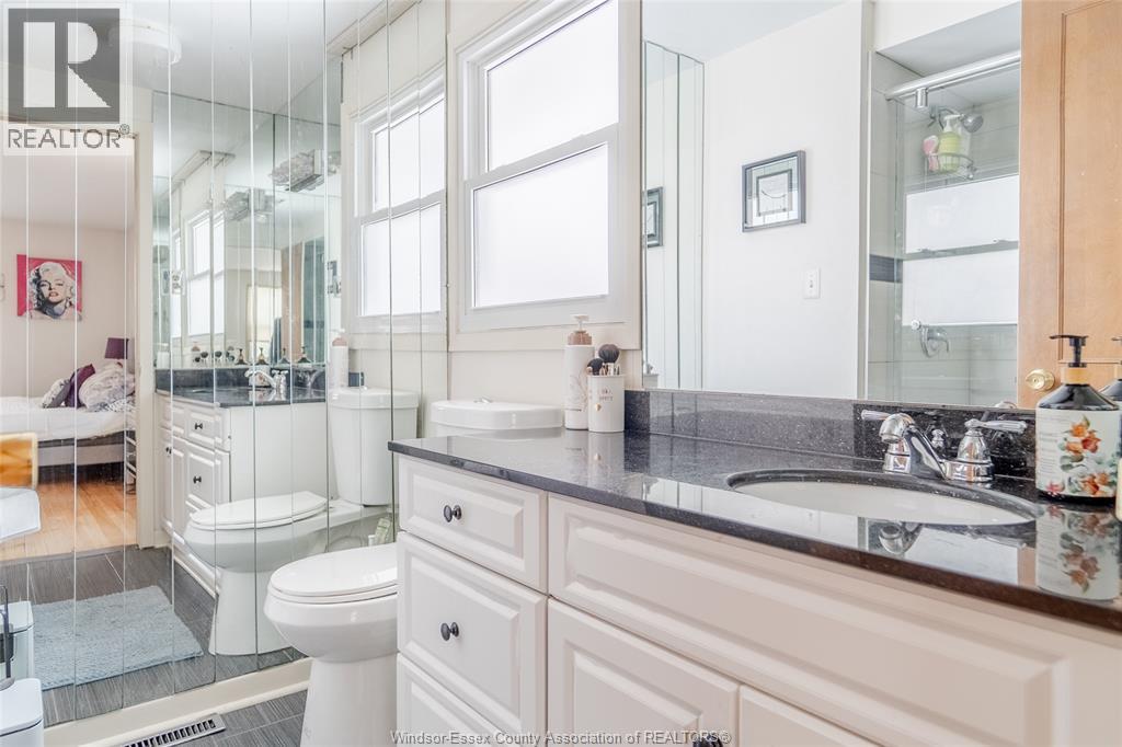 2477 Mark Avenue, Windsor, Ontario  N9E 2W2 - Photo 15 - 26003321