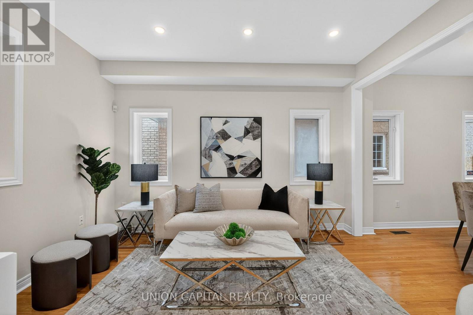 58 Golden Oak Avenue, Richmond Hill, Ontario  L4S 1Y5 - Photo 6 - N12794518