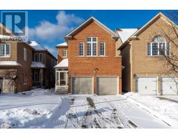 58 GOLDEN OAK AVENUE, Richmond Hill, Ontario