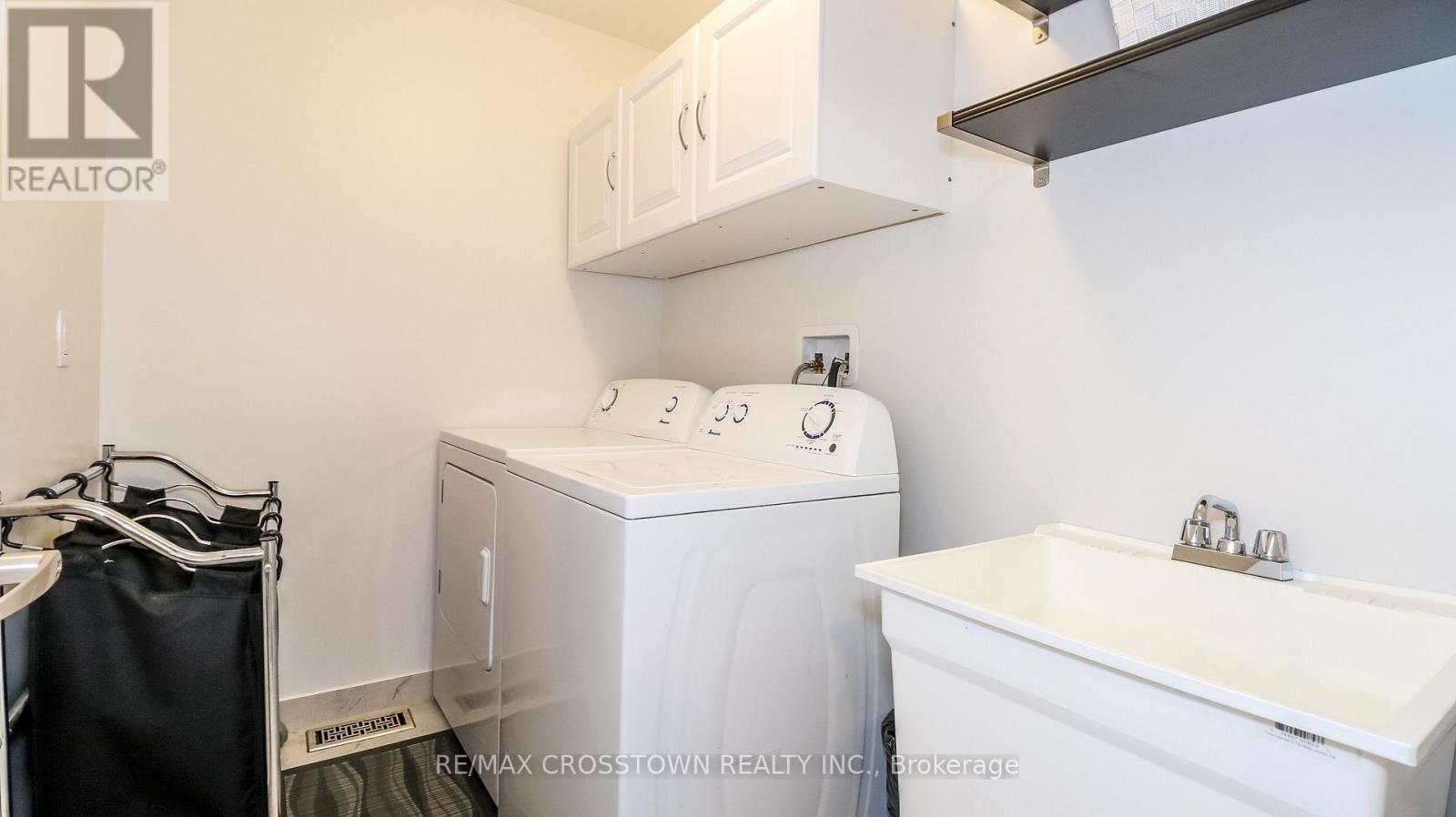 1709 Emberton Way, Innisfil, Ontario  L9S 0N4 - Photo 22 - N12794528