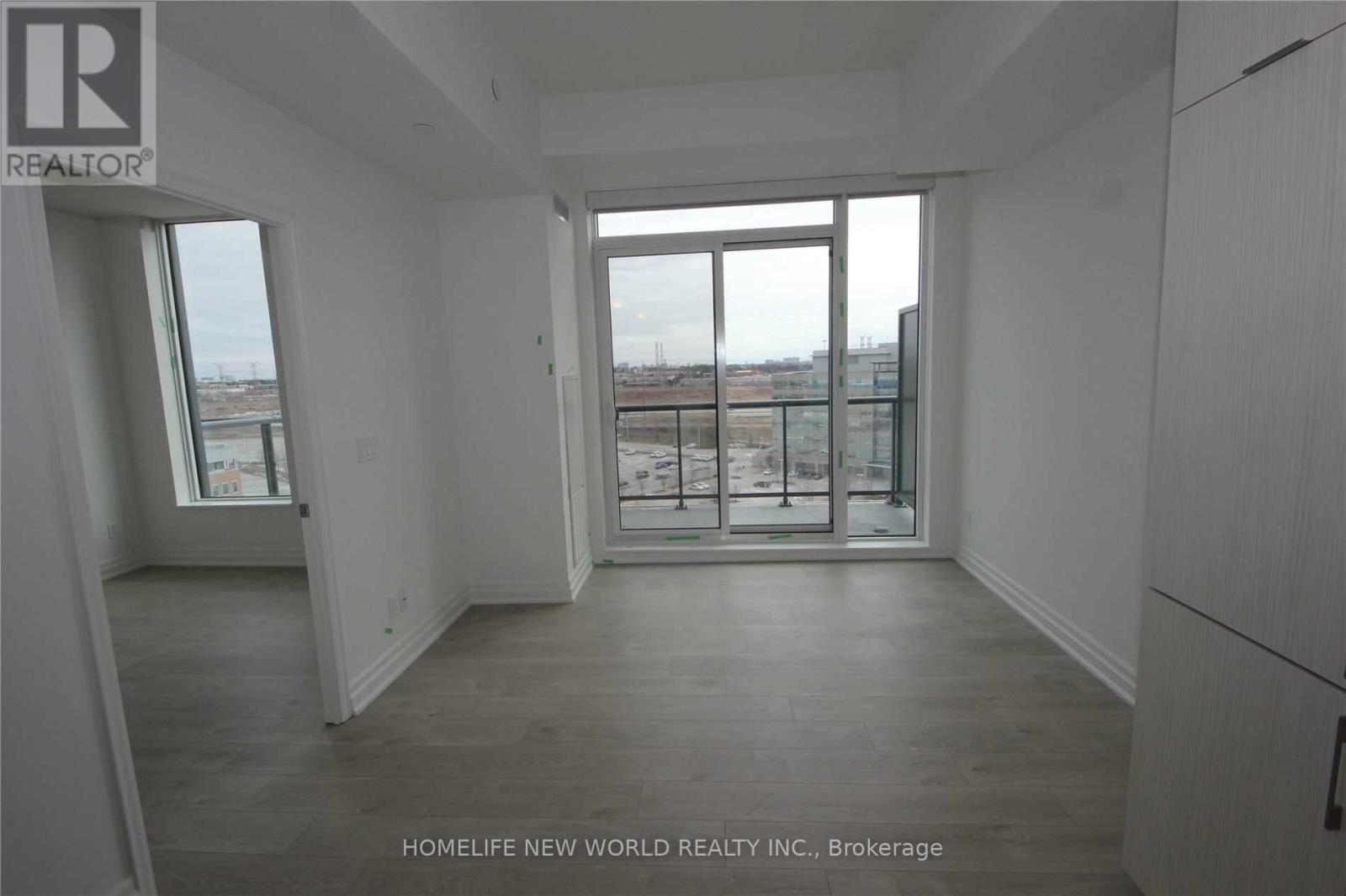 1210b - 8 Rouge Valley Drive W, Markham, Ontario  L6G 0G8 - Photo 4 - N12794616