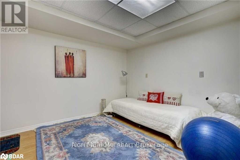 Lower - 369 Hickling Trail, Barrie, Ontario  L4M 6A9 - Photo 4 - S12794540