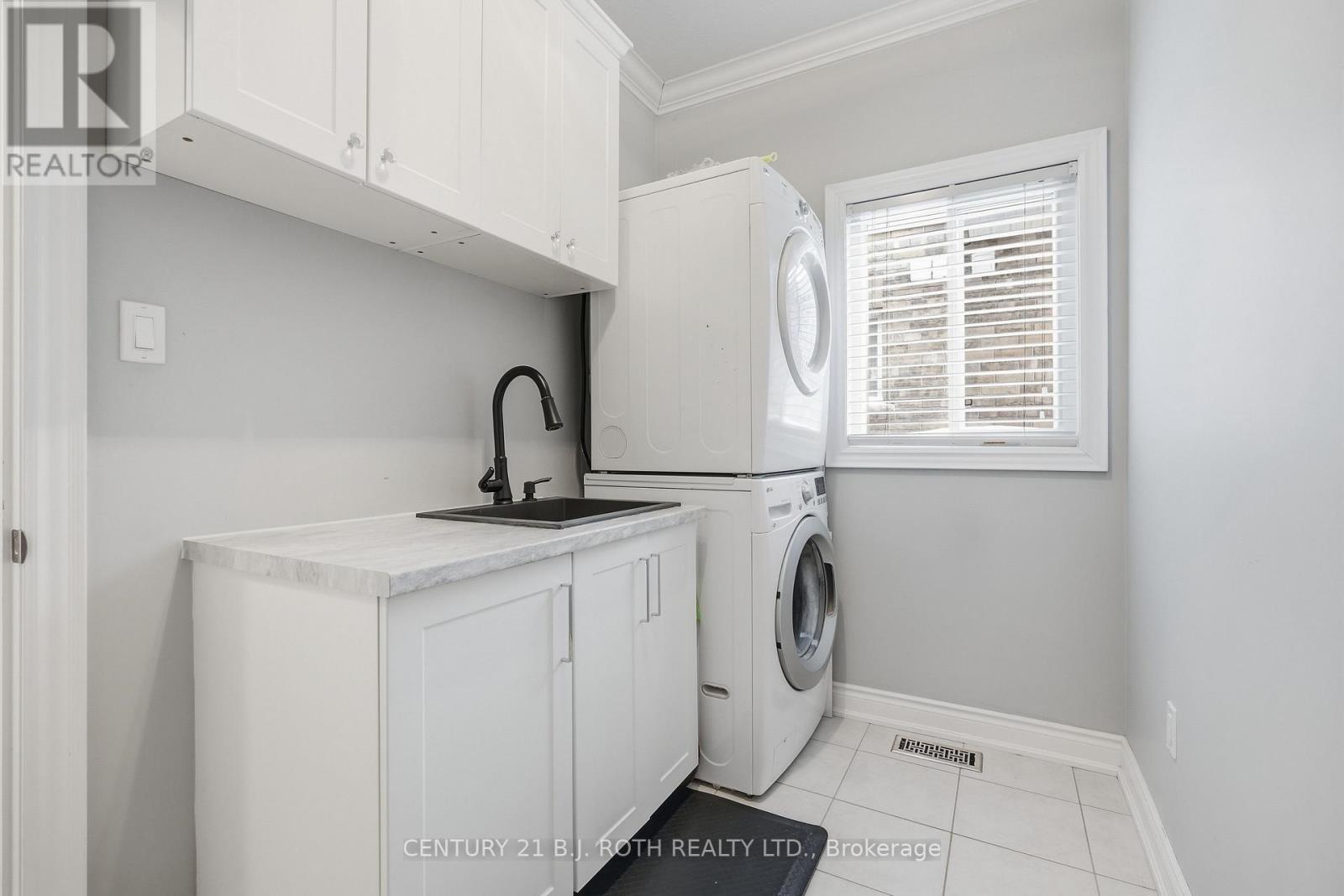 10 Auburn Court, Barrie, Ontario  L4N 6G9 - Photo 15 - S12794542