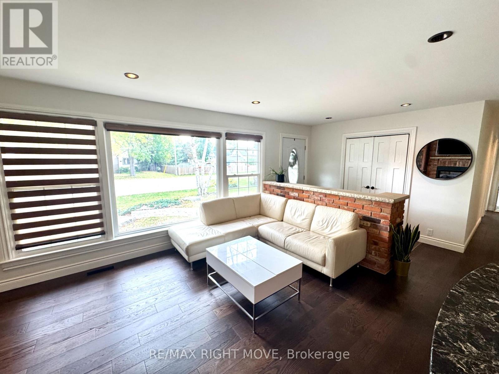 234 Oak Street, Clearview, Ontario  L0M 1S0 - Photo 13 - S12794598