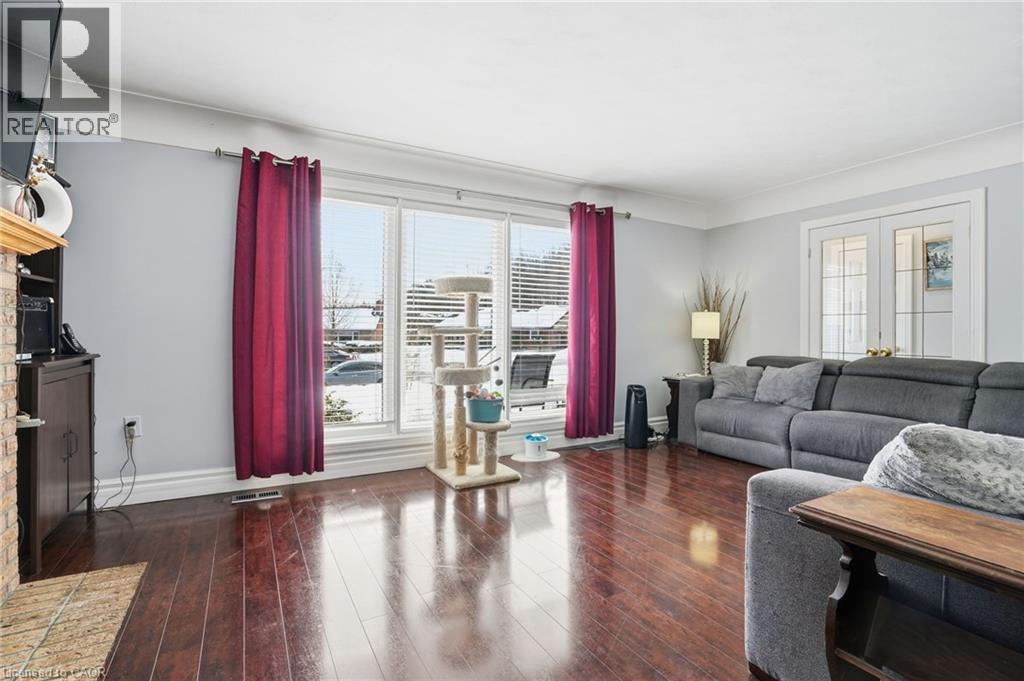 7 Piott Court, Stoney Creek, Ontario  L8G 2W2 - Photo 11 - 40805677