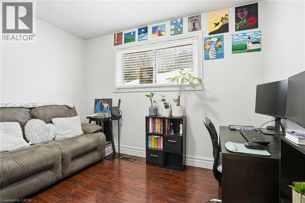 7 Piott Court, Stoney Creek, Ontario  L8G 2W2 - Photo 16 - 40805677